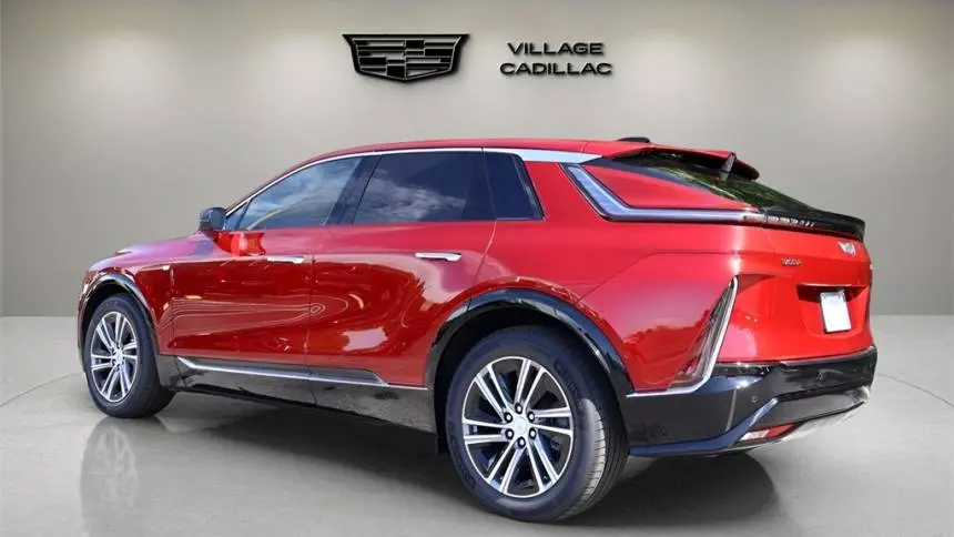 2024 Cadillac Lyriq 1GYKPRRK7RZ138859
