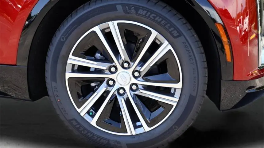 2024 Cadillac Lyriq 1GYKPRRK7RZ138859