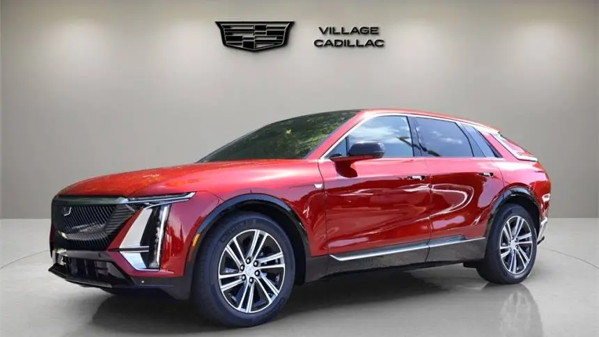 2024 Cadillac Lyriq 1GYKPRRK7RZ138859