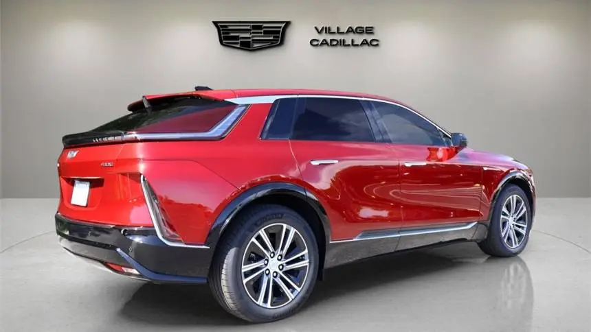 2024 Cadillac Lyriq 1GYKPRRK7RZ138859