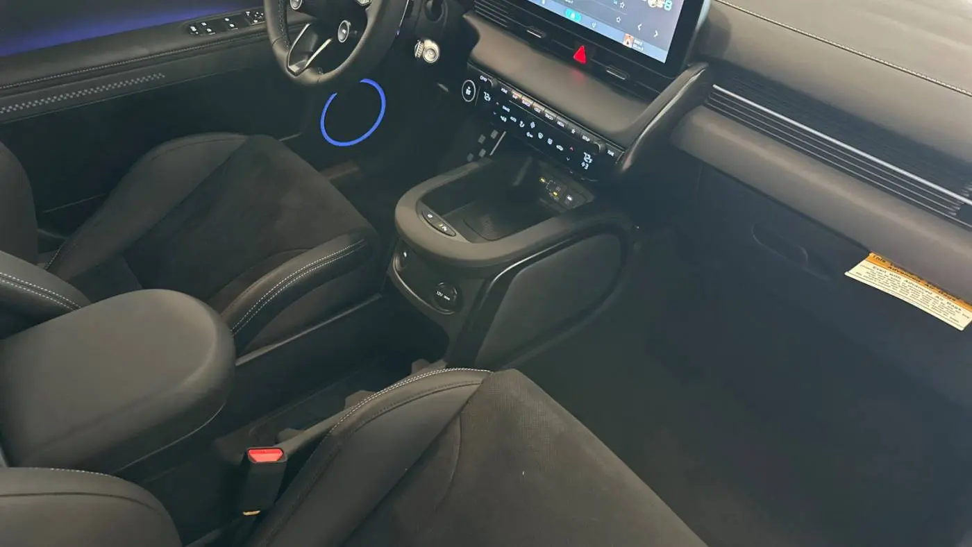 2025 Hyundai IONIQ 5 KM8KNDA80SU008094