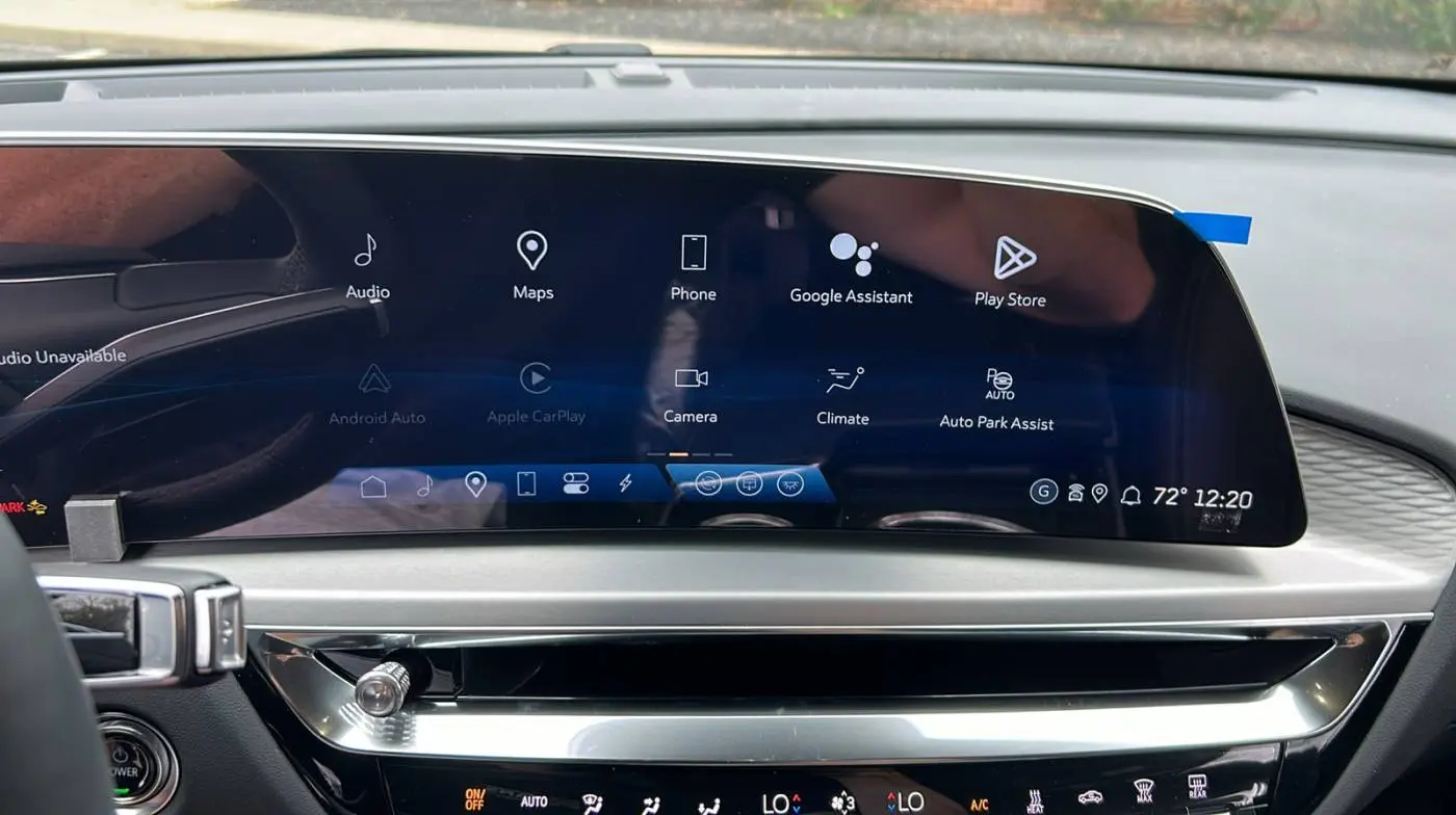 2024 Cadillac Lyriq 1GYKPVRKXRZ143045