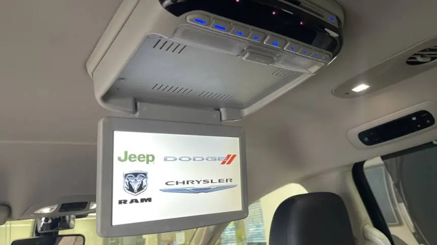 2018 Chrysler Pacifica 2C4RC1L75JR198479