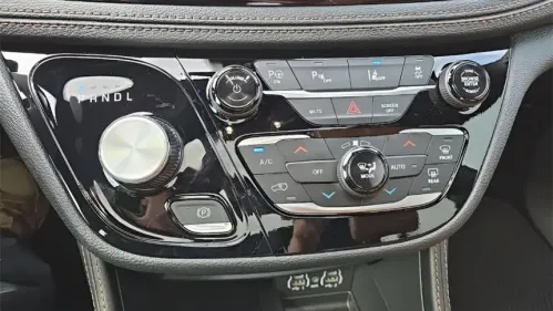 2025 Chrysler Pacifica 2C4RC1N71SR574111