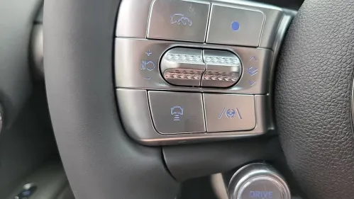 2025 Genesis GV60 KMUKB4SA2SU027449