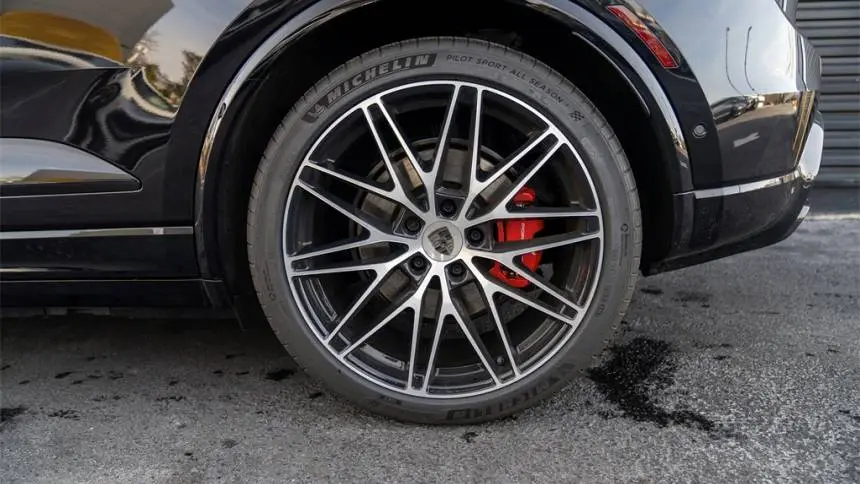 2024 Porsche Macan Electric WP1AC2XA6RL200751