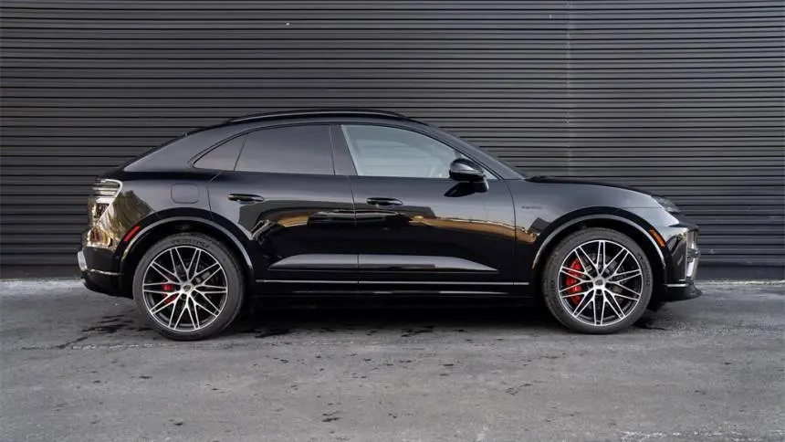 2024 Porsche Macan Electric WP1AC2XA6RL200751