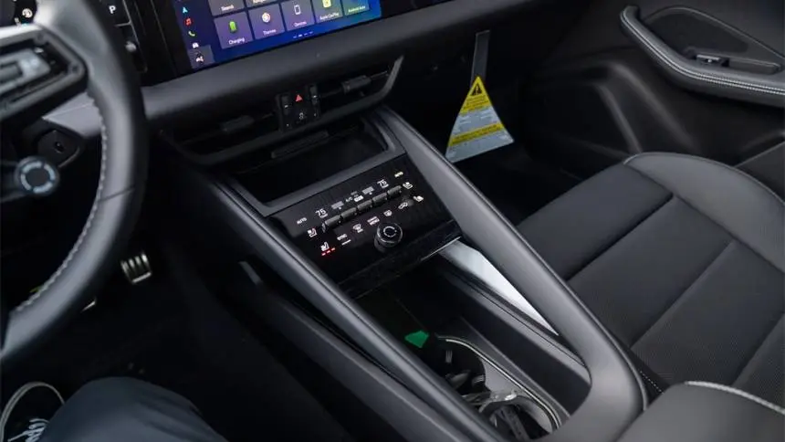 2024 Porsche Macan Electric WP1AC2XA6RL200751