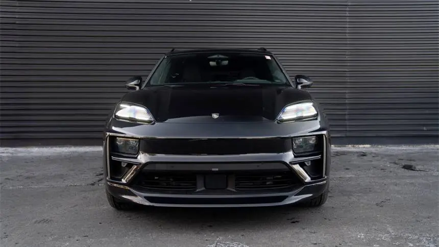2024 Porsche Macan Electric WP1AC2XA6RL200751