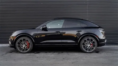 2024 Porsche Macan Electric WP1AC2XA6RL200751