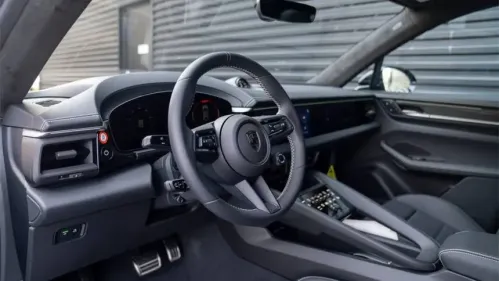 2024 Porsche Macan Electric WP1AC2XA6RL200751