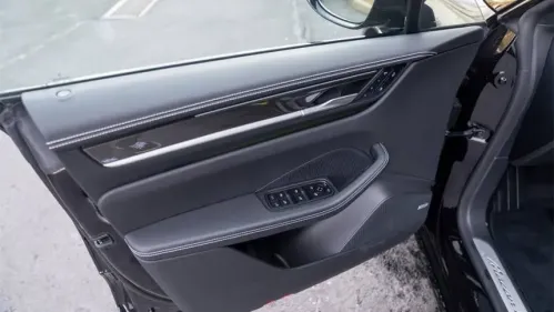 2024 Porsche Macan Electric WP1AC2XA6RL200751