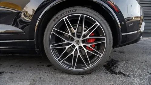 2024 Porsche Macan Electric WP1AC2XA6RL200751