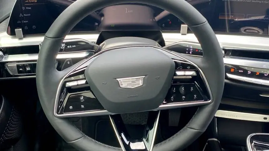 2024 Cadillac Lyriq 1GYKPTRK5RZ133835