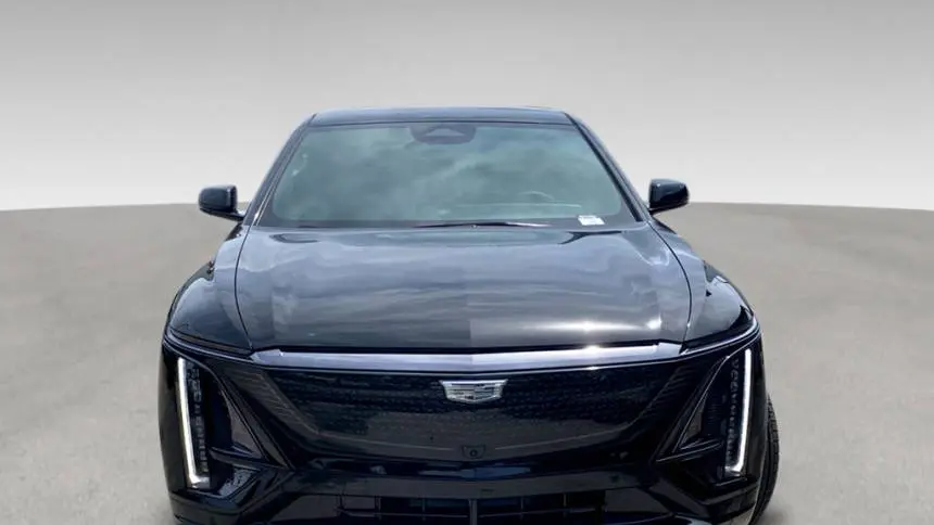 2024 Cadillac Lyriq 1GYKPTRK5RZ133835