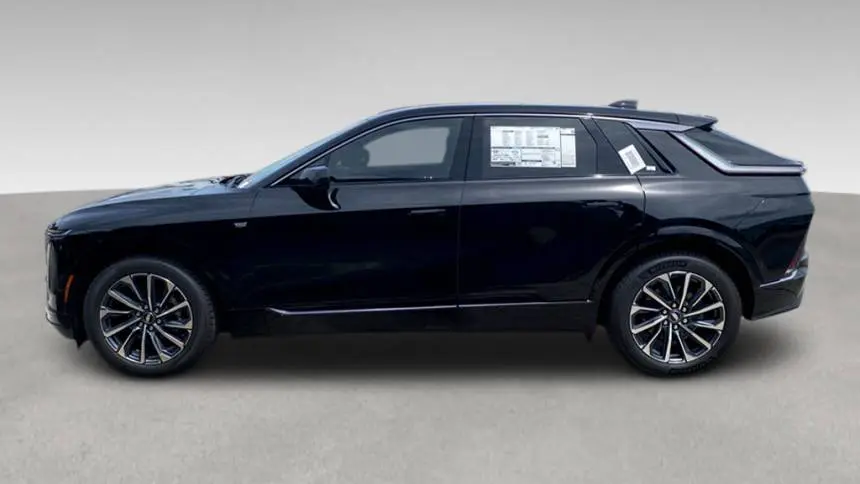 2024 Cadillac Lyriq 1GYKPTRK5RZ133835