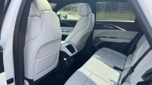 2024 Cadillac Lyriq 1GYKPRRKXRZ117603