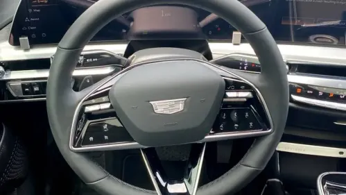 2024 Cadillac Lyriq 1GYKPTRK5RZ133835