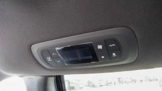 2025 Chrysler Pacifica 2C4RC1S79SR550045