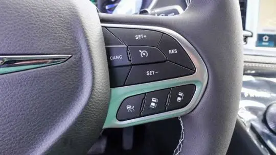 2025 Chrysler Pacifica 2C4RC1S79SR550045