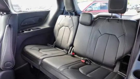 2025 Chrysler Pacifica 2C4RC1S79SR550045