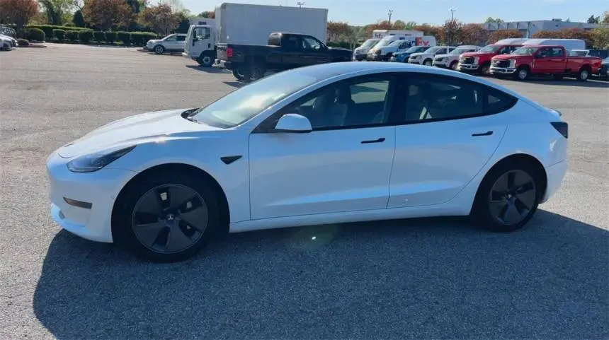 2022 Tesla Model 3 5YJ3E1EA8NF116772