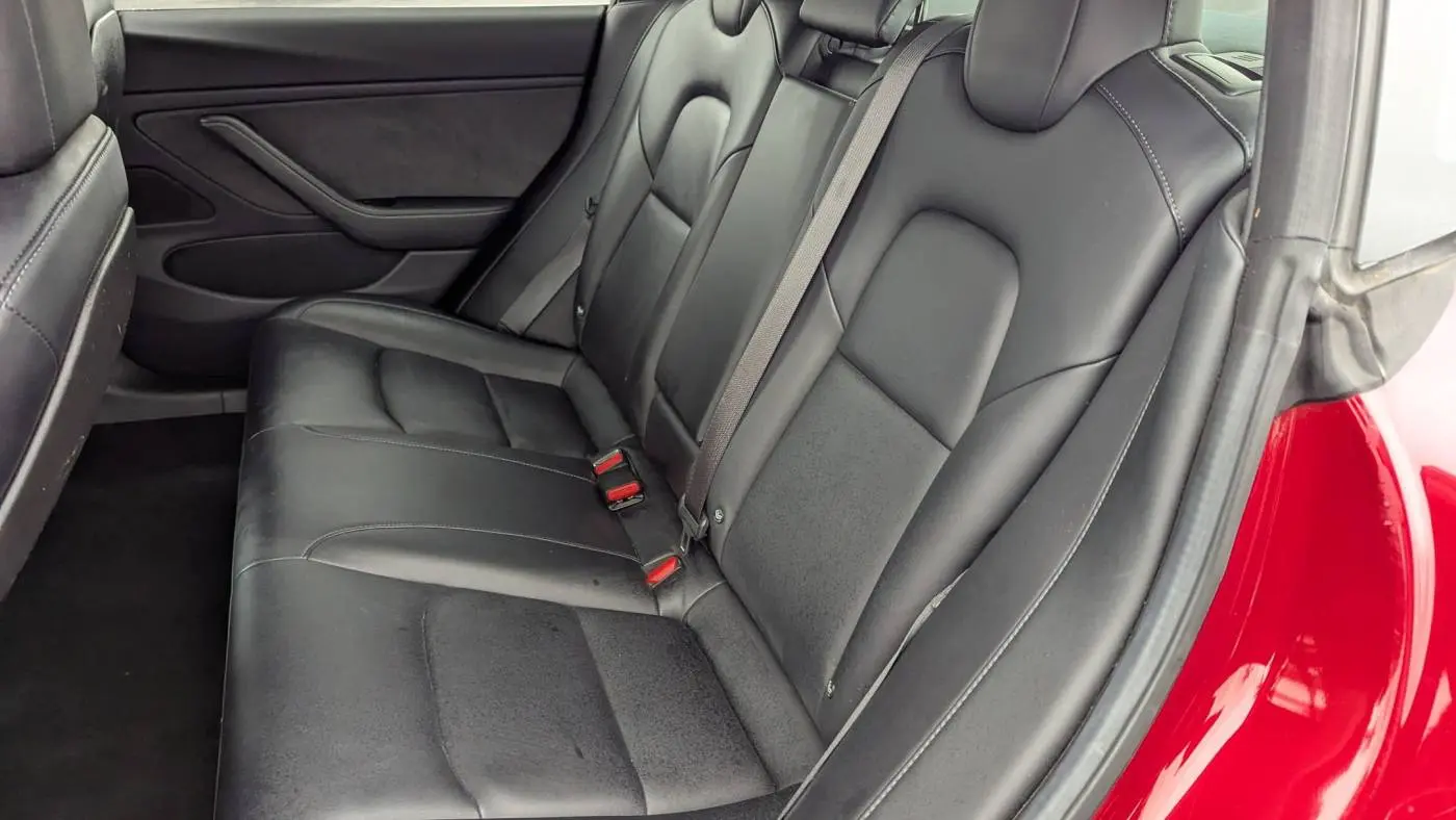 2018 Tesla Model 3 5YJ3E1EA9JF032504