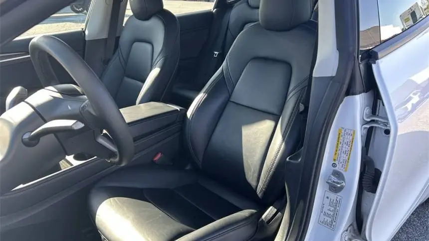 2022 Tesla Model 3 5YJ3E1EA8NF116772