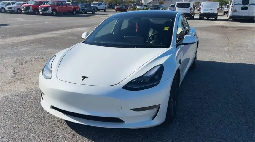 2022 Tesla Model 3 5YJ3E1EA8NF116772