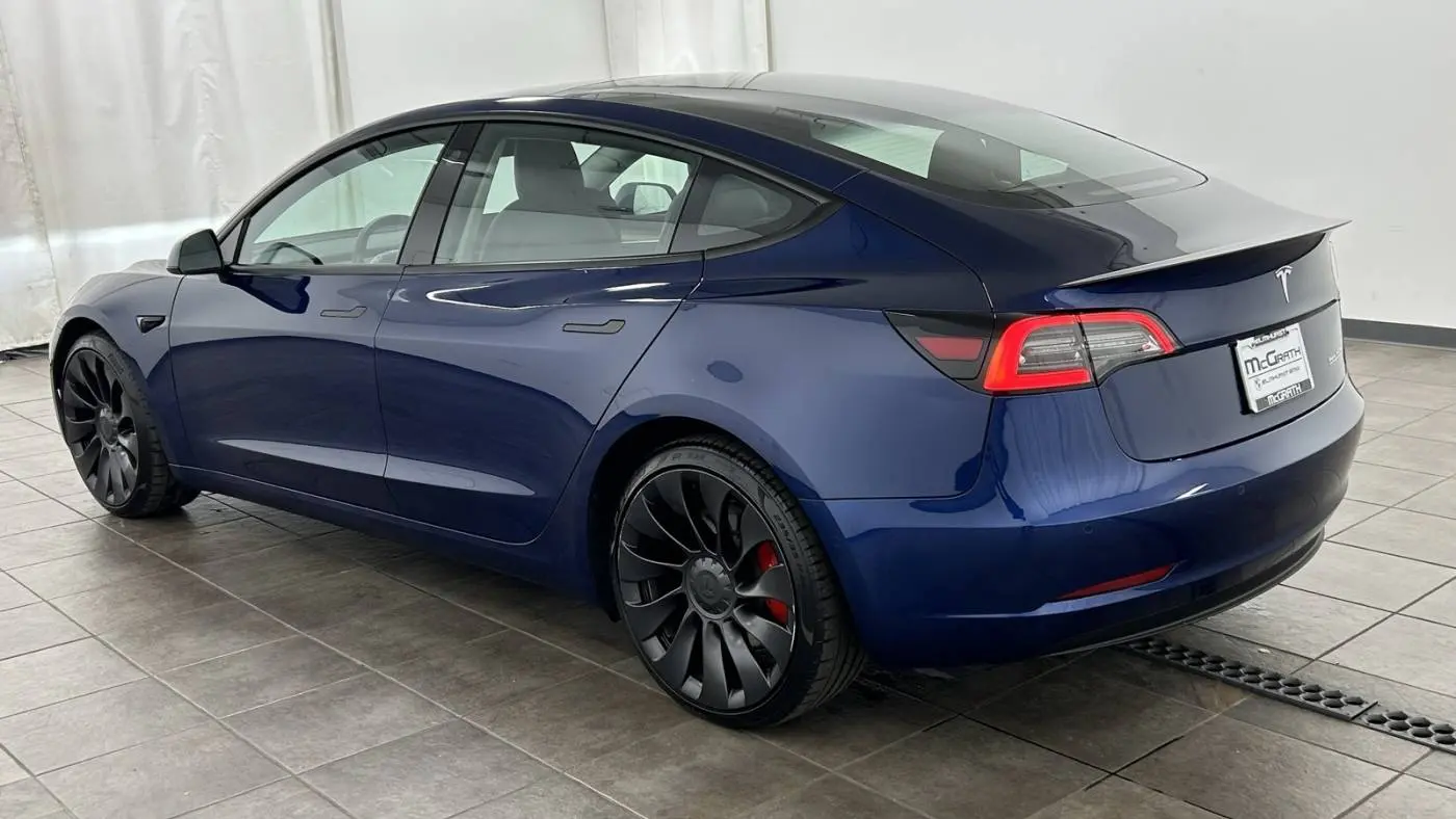 2022 Tesla Model 3 5YJ3E1EC5NF169186
