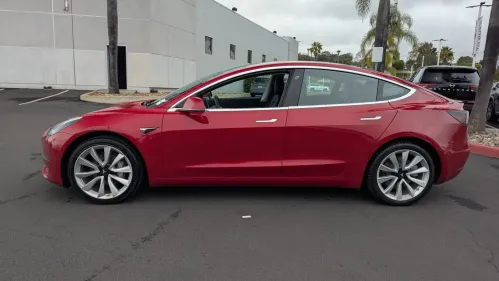 2018 Tesla Model 3 5YJ3E1EA9JF032504