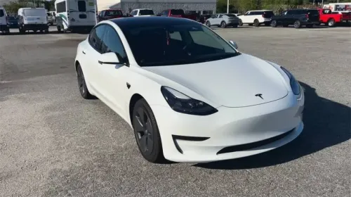 2022 Tesla Model 3 5YJ3E1EA8NF116772