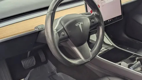 2018 Tesla Model 3 5YJ3E1EA9JF032504