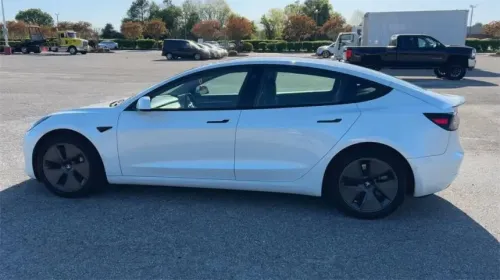 2022 Tesla Model 3 5YJ3E1EA8NF116772