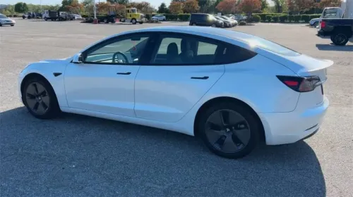 2022 Tesla Model 3 5YJ3E1EA8NF116772