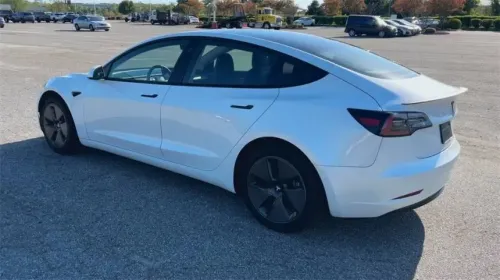 2022 Tesla Model 3 5YJ3E1EA8NF116772