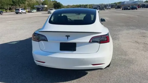 2022 Tesla Model 3 5YJ3E1EA8NF116772
