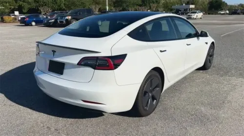 2022 Tesla Model 3 5YJ3E1EA8NF116772
