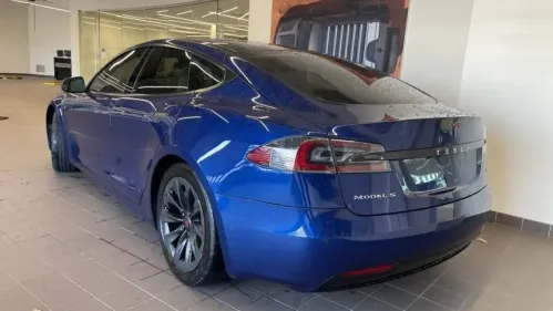 2016 Tesla Model S - Images - 5