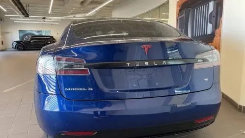 2016 Tesla Model S - Images - 6