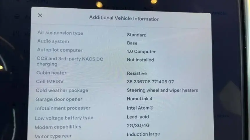 2016 Tesla Model S - Images - 11