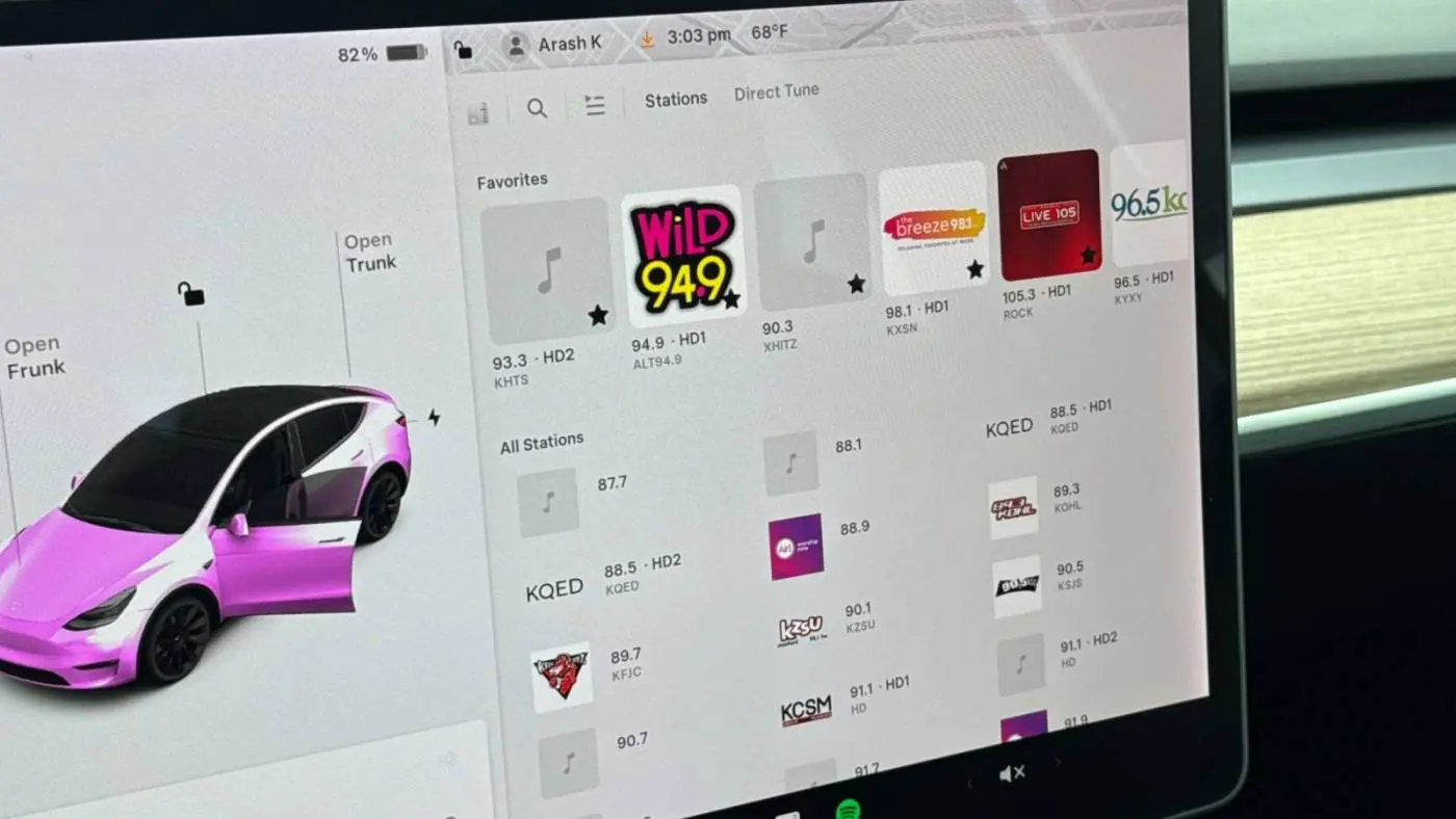2021 Tesla Model Y 5YJYGDEE4MF084874