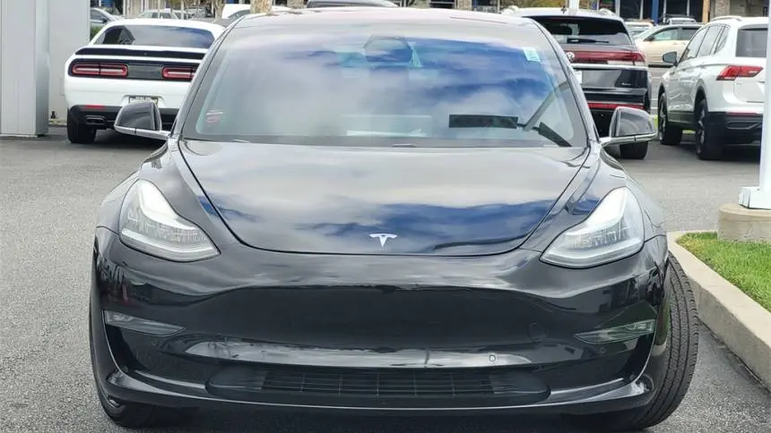 2018 Tesla Model 3 5YJ3E1EA1JF089506