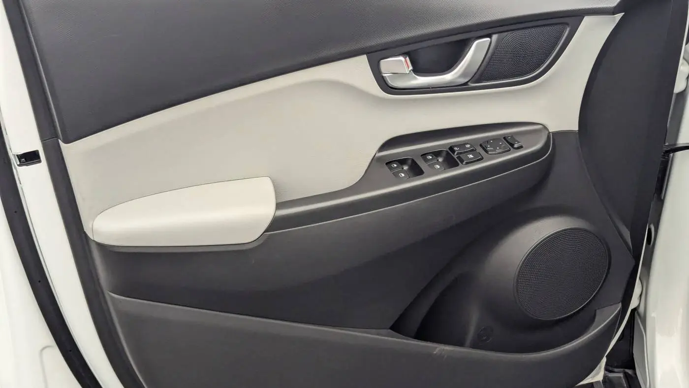 2023 Hyundai Kona Electric KM8K33AG3PU189058
