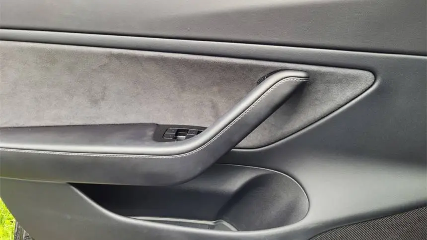 2018 Tesla Model 3 5YJ3E1EA1JF089506