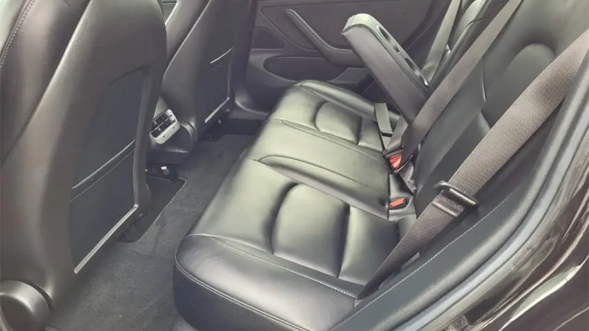 2018 Tesla Model 3 5YJ3E1EA1JF089506