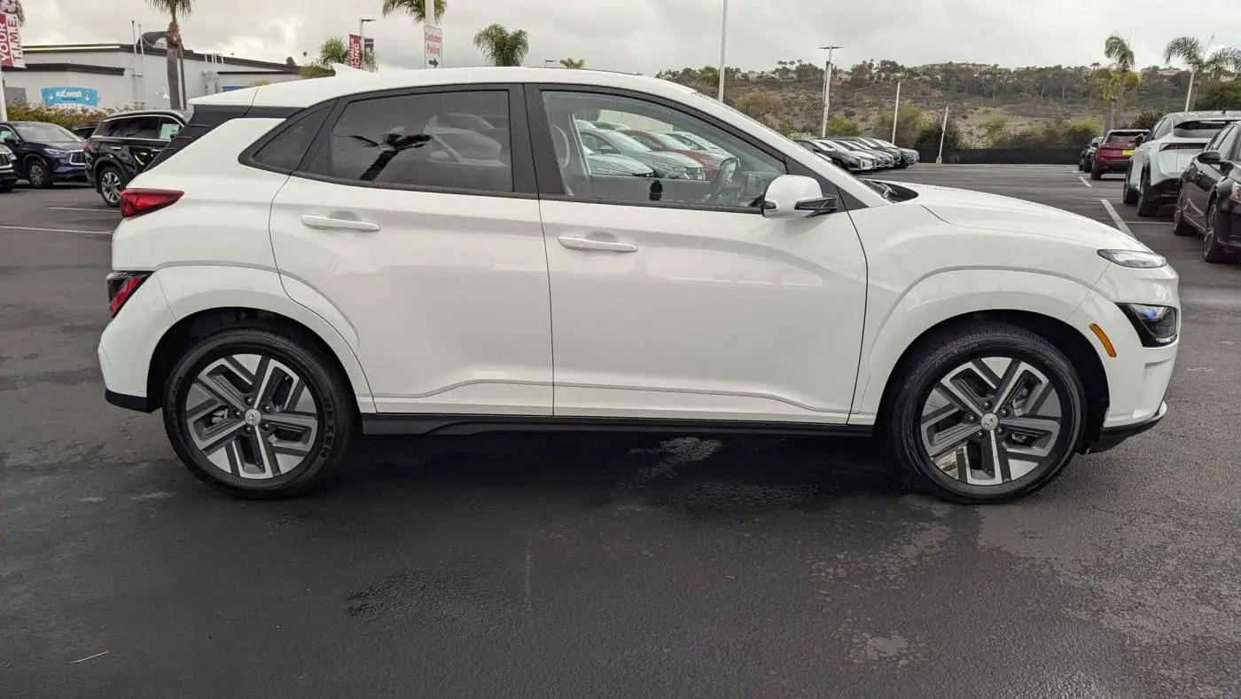 2023 Hyundai Kona Electric KM8K33AG3PU189058