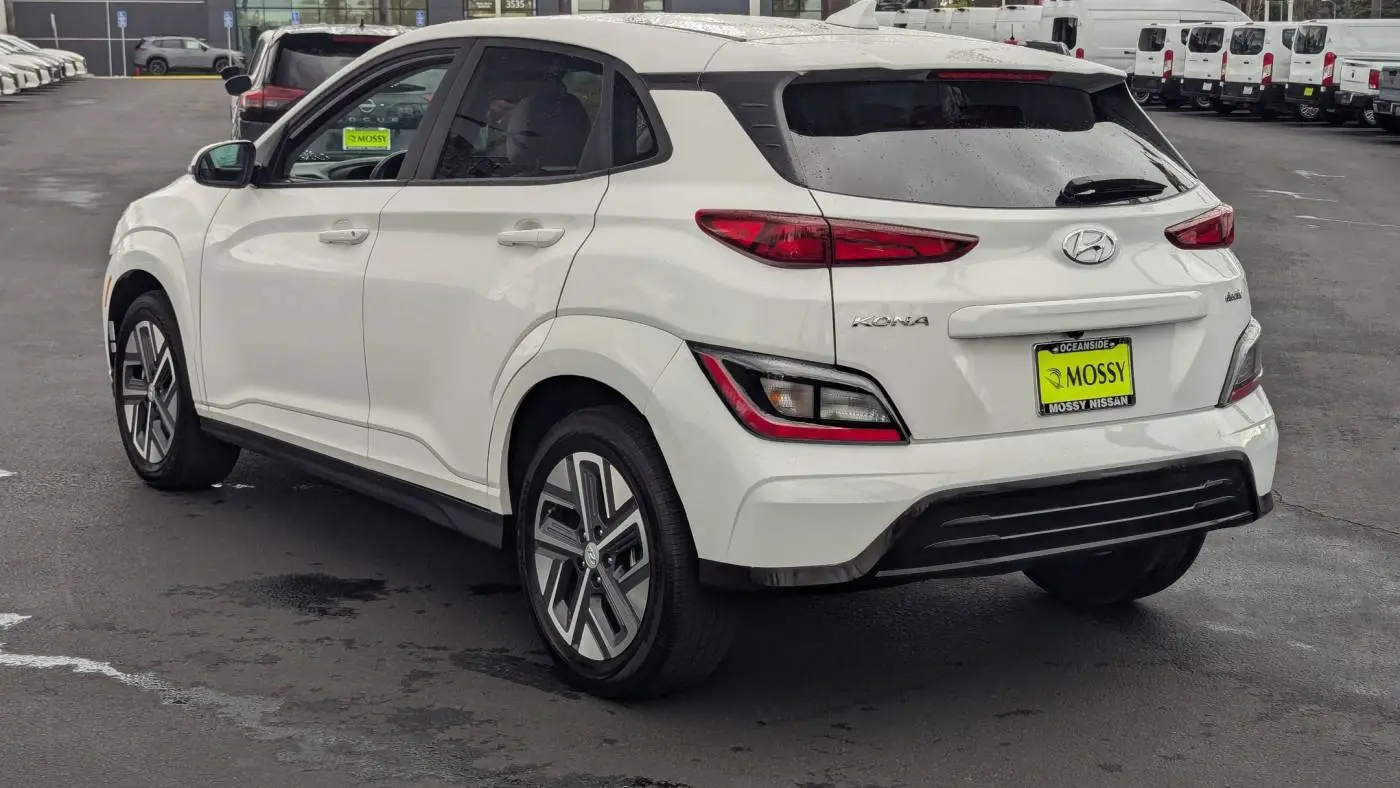 2023 Hyundai Kona Electric KM8K33AG3PU189058