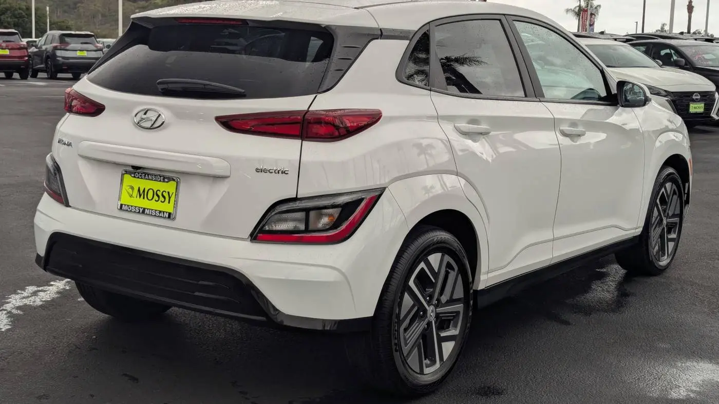 2023 Hyundai Kona Electric KM8K33AG3PU189058