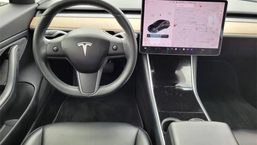 2018 Tesla Model 3 5YJ3E1EA1JF089506